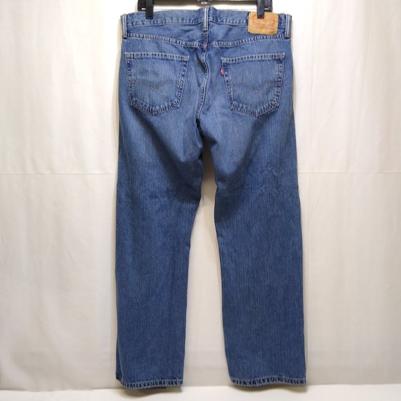 Levi's 559 Relaxed Straight Fit Vintage Denim Blue Jeans 38x30 Red Tag EUC - Picture 2 of 12